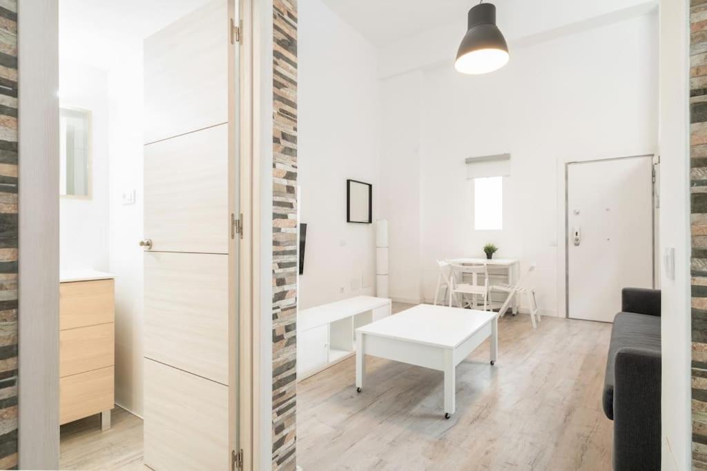 Ferienwohnung Charming Flat In Madrid-Rio Exterior foto